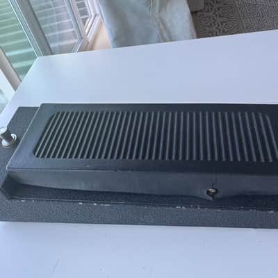 Jax Fuzz Wah Pedal – Vintage Combo Fuzz/Wah – Rare – Excellent Condition image 4
