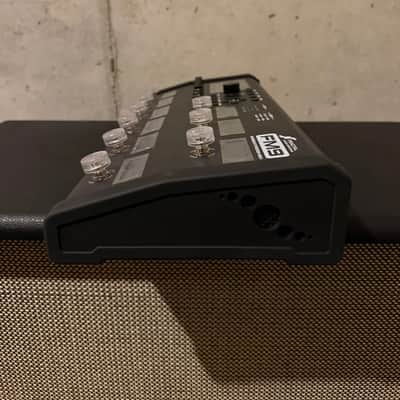 Fractal Audio FM9 Mark II Amp Modeler / FX Processor 2024 - Present - Black image 2