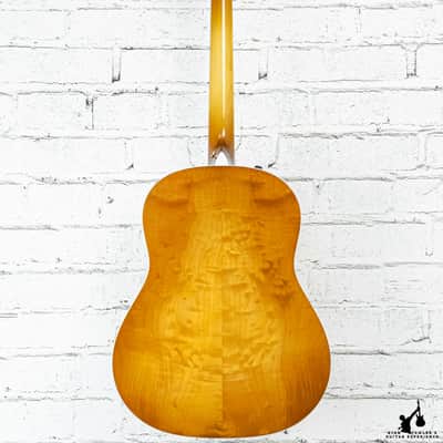 Taylor 217e Plus Special Edition Acoustic-electric Guitar - Honeyburst image 5
