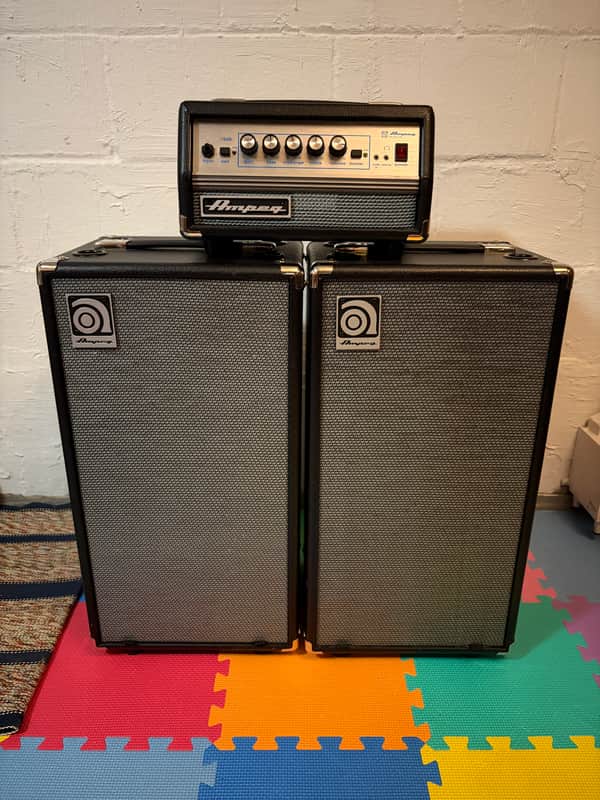 Ampeg Micro VR full stack - head plus 2 x SVT210AV cabs image 1
