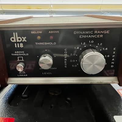 dbx 118 Dynamic Range Enhancer | Reverb