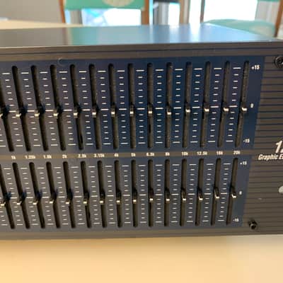 dbx 231 Dual Channel 31-Band EQ 2000s - Gray image 4