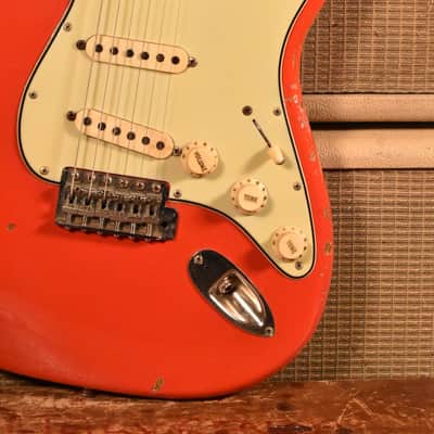 fender stratocaster 1964 Fiesta Red Korina Body image 2