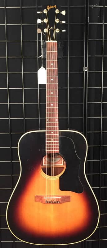 Vintage 1978 Gibson J-45 Deluxe Square Shoulder Acoustic Guitar