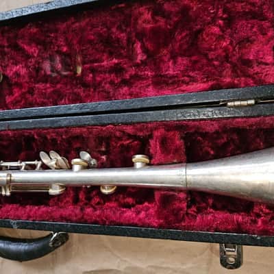 Cavalier American Silver-Plated Metal Clarinet, USA, Very Good Condition image 9