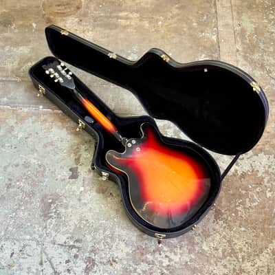 Mosrite Celebrity 3 c 1967 - Sunburst original vintage USA Mosley image 12