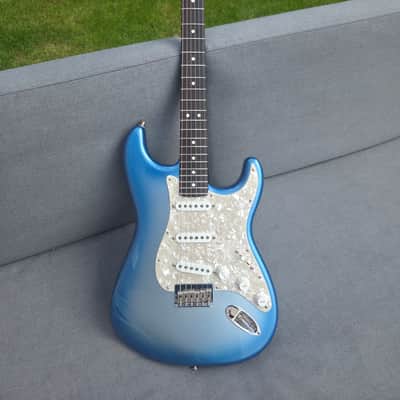 Fender Mod Shop (American Pro II) Stratocaster 2025 - Skyburst metallic image 9