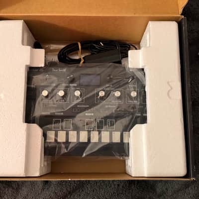 Pioneer Toraiz AS-1 Monophonic Analog Synthesizer 2010s - Black image 2