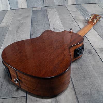 Lanikai MAS-CET All Solid Mahogant Tenor ‘Electo-Cutaway’ Including Styrofoam Case image 10