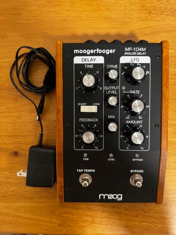 Moog MF-104M Moogerfooger Analog Delay 2012 - Black image 1