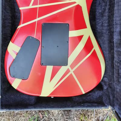 Kramer Baretta 1983 - 1989 - Red Paul Unkert UNK 5150 84 VH Striped USA image 13