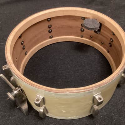WFL (Ludwig) No. 902 Ray McKinley/Symphonic Super Classic 6.5x14" 16-Lug Snare Drum with P-87 Strainer 1948 - 1959 - White Marine Pearl image 9