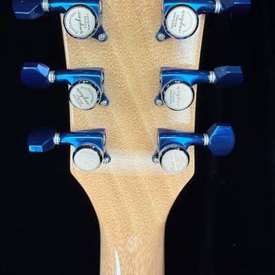 Scott Vogel Guitars Skye 2025 - Blue Quilted Maple image 5