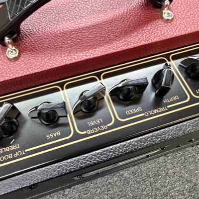 Vox AC15C1 Custom 2-Channel 15-Watt 1x12" Guitar Combo image 9