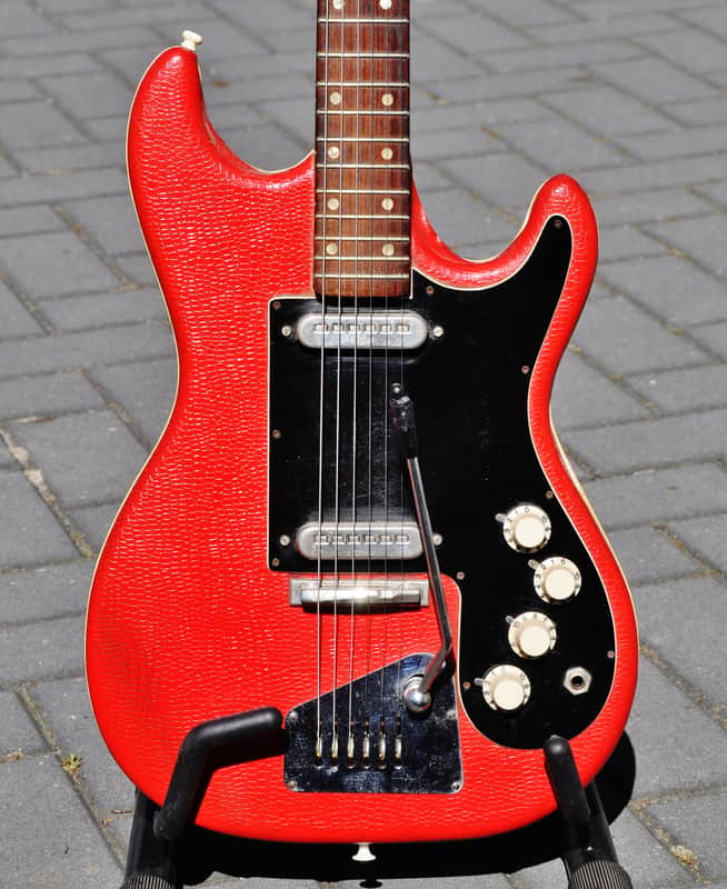 Hofner 159 1963 - Red image 1