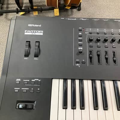 Used Roland Fantom 7 EX 76-Key Workstation Keyboard image 2