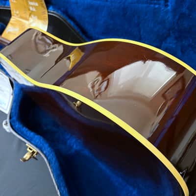 2005 Gibson Historic Collection Lefty J-45 Vintage Sunburst image 10