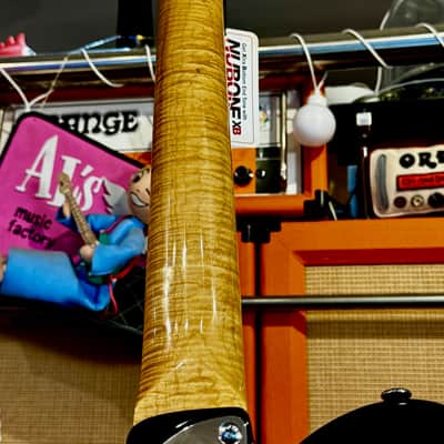Vintage Guitars 30th Anniversary V72 Tele (SUPER FLAME MAPLE NECK) Boulevard Black image 9
