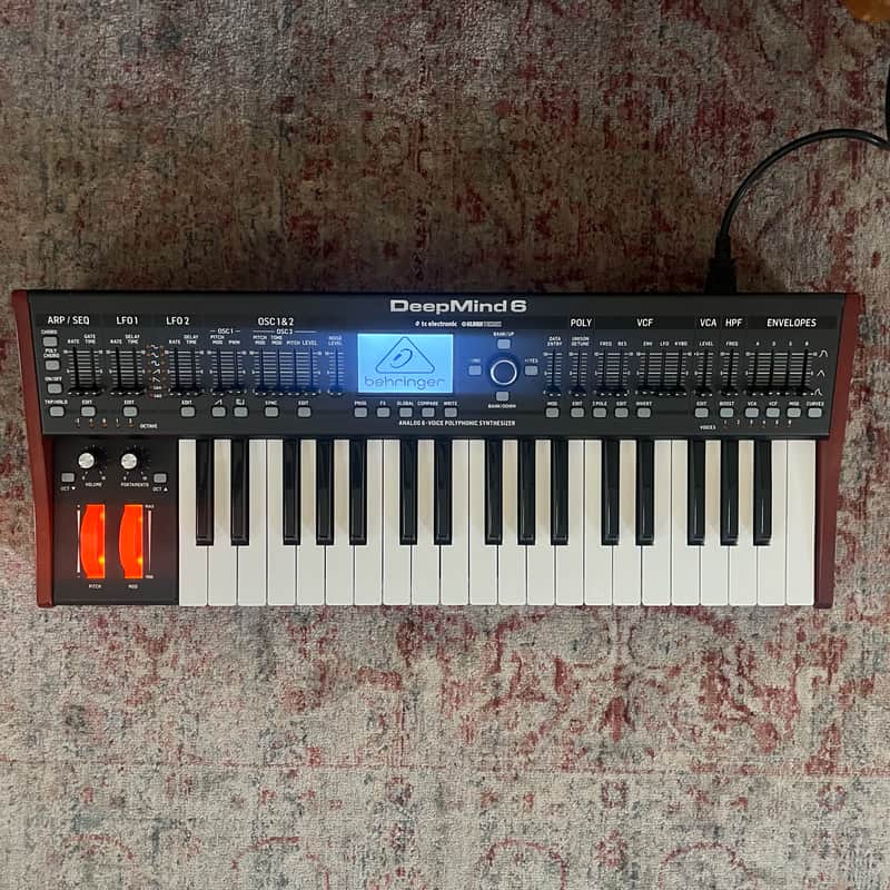Behringer DeepMind 6 37-Key 6-Voice Polyphonic Analog Synth 2017 - Present - Black image 1