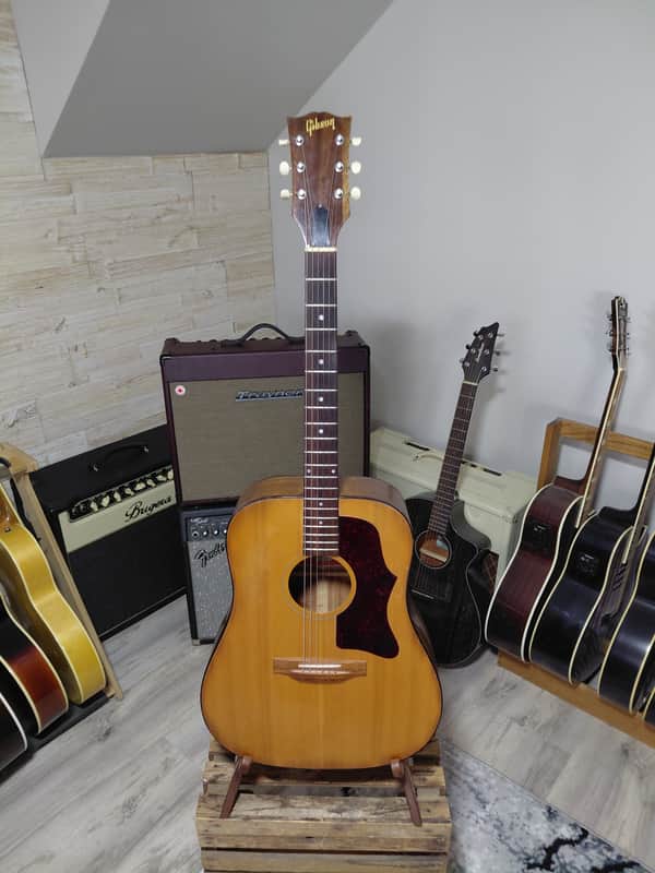 Gibson J 40 Early 70s - Satin image 1