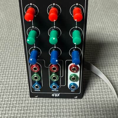 Foxing Hour Daisy Video Synthesis Matrix Mixer 2024 - Black image 2