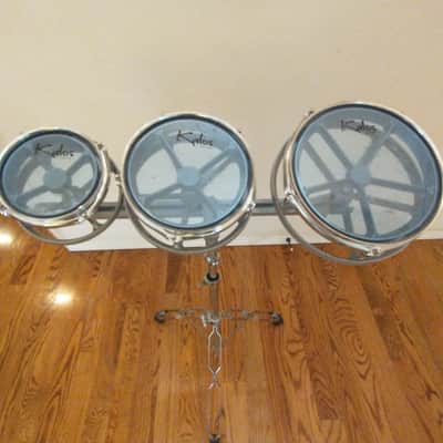 Cielo Roto toms with heavy duty stand: 6 8 and 10 inch toms excellent condition! image 2