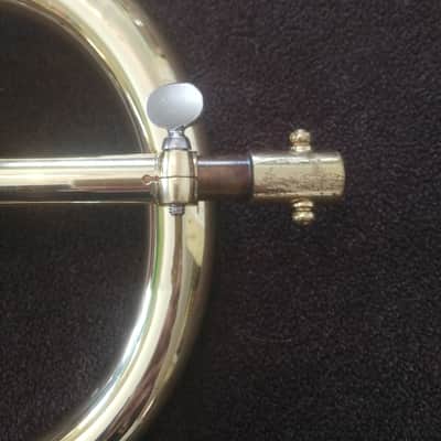 Yamaha YFH-2310 student w/mouthpiece and case image 5