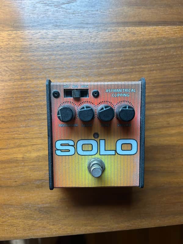 ProCo Solo Distortion 2010s - Graphic image 1