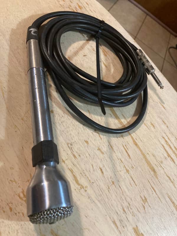 ElectroVoice EV 631 A High Impedance w/ cable image 1
