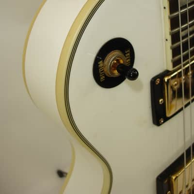 2015 Epiphone Les Paul Custom Pro Electric Guitar, Gold Hardware, Alpine White image 4