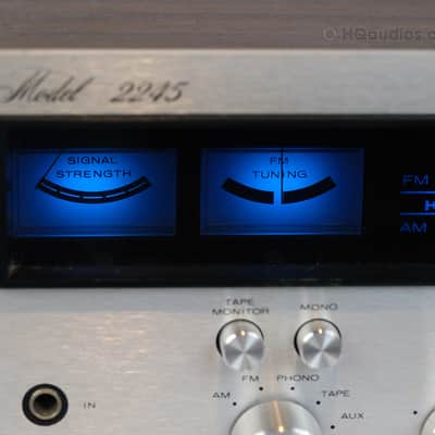 MARANTZ 2245 Vintage Receiver + Free WC-22 wood case– Restored – 1-Year Warranty image 4