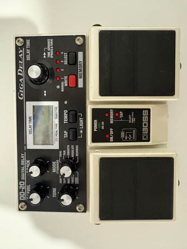 Boss DD-20 Giga Delay | Reverb Australia
