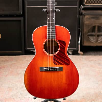 Eastman E10OOSS/V Slope Shoulder Acoustic Guitar - Antique Varnish with Hardshell Case image 3