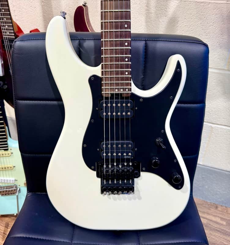 🔥2017🔥 Schecter Sun Valley Super Shredder FR~ Gloss White~ Floyd Rose! image 1