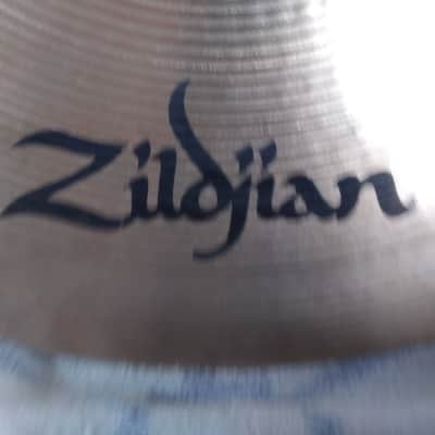 Zildjian 18" A Series Armand Medium Thin Crash Cymbal 2007 - 2013 - Traditional image 12