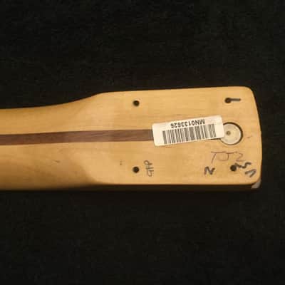 Fender Jazzmaster Neck 22 frets Pau Ferro with Locking Tuners and Graph Tech String Tree image 5