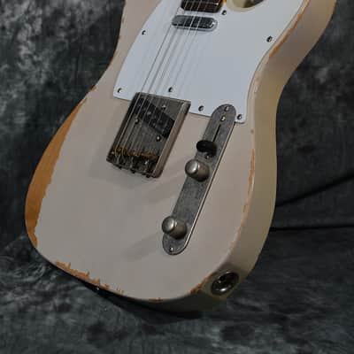 Vintage V62 ICON レリックテレキャスター Vintage V62 ICON Electric