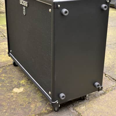 Boss KTN-CAB212 Katana 150-Watt 2x12" Guitar Speaker Cabinet 2017 - Present - Black image 3