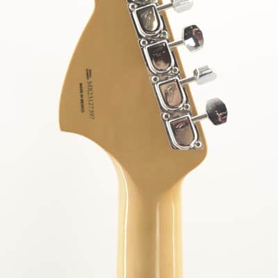 Fender Vintera II '70s Stratocaster with Maple Fretboard 2023 Vintage White 3.6kg image 10