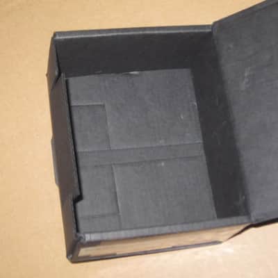 litely handled genuine MXR EMPTY BOX ONLY for M299 Carbon Copy Mini (NO: pedal, paperwork, also NO adapter) 2019-2026 (specifically 2021) - BOX: Black Cardboard / LABELs: Green & White - White & Black / GRAPHIC: Silver (part of 2 sides have clear tape) image 24