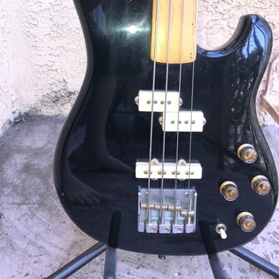 Ibanez Roadster 840 fretless  1981 Black image 1