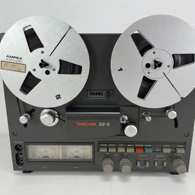 Tascam - 22-2 - 18CM - 3-Head - Reel-to-Reel Recorder image 2