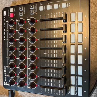 Novation Launch Control XL MK2 MIDI DAW Controller 2022 - 2025