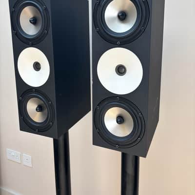 Amphion Two18 Passive Monitors + Amp500 + Amphion Speaker Cable image 10