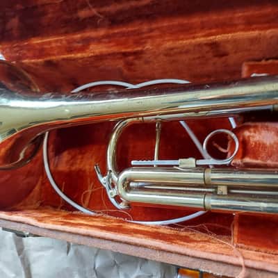 Conn Director Standard Trumpet with case/MP. USA. Good condition. Bild 14