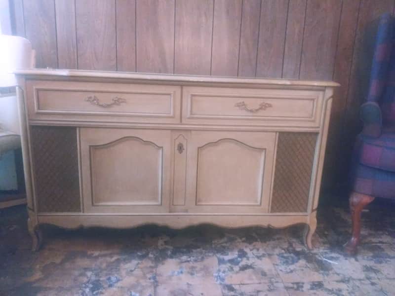 Magnavox Astro Sonic Phonograph S-4685 Turntable AM/FM Tuner Stereo 1965 White image 1