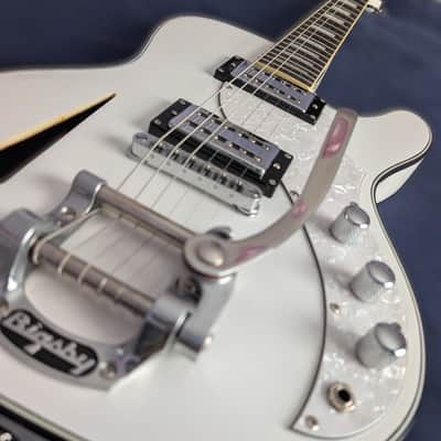 Musicvox Space Cadet Custom 6 Strings Guitar image 3