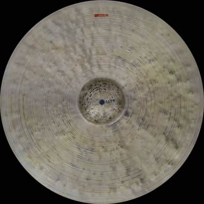 Istanbul Agop 30th Anniversary 22" Medium Ride 2555 g with Leather Bag image 2