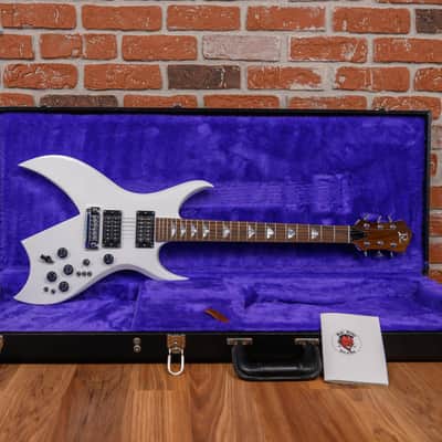 B.C. Rich USA Rich Bich Standard Glitter Rock White Built by Neal Moser in 2023 w/OHSC image 2