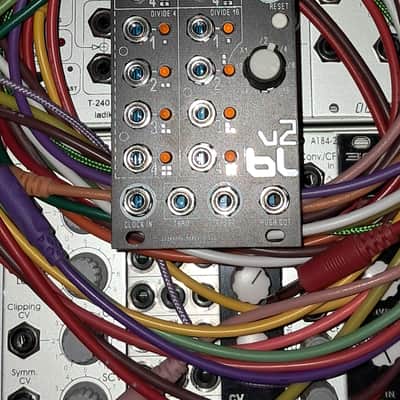 Blue Lantern Modules CMOS Master Clock Divider v2 image 7